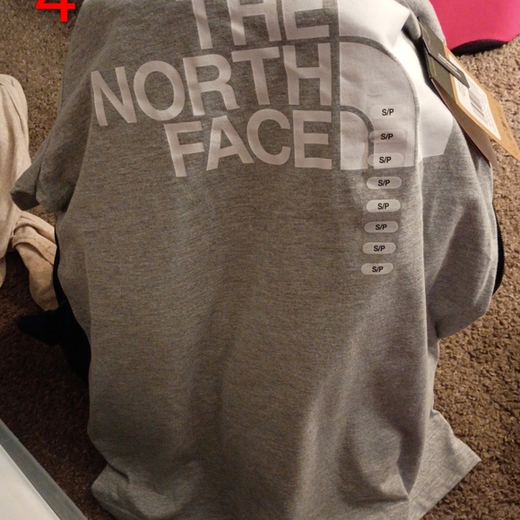 The North Face Heather Gray Logo Tee - Picture 1 of 1